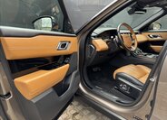 Land Rover Range Rover Velar SUV / Terénní 3,0 l 221 kw