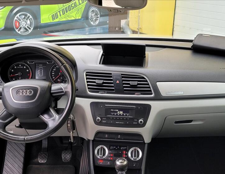 Audi Q3 37