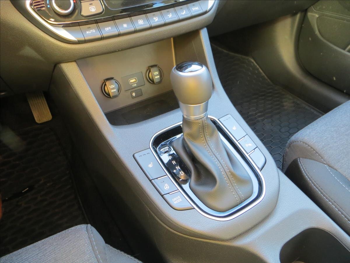 Hyundai i30 Hatchback 998,0 88 kw