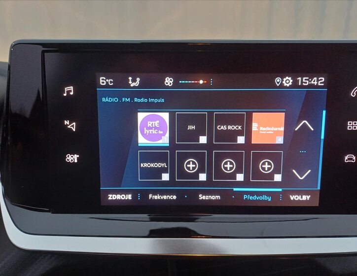 Peugeot 2008 Hatchback 1,5 l 81 kw