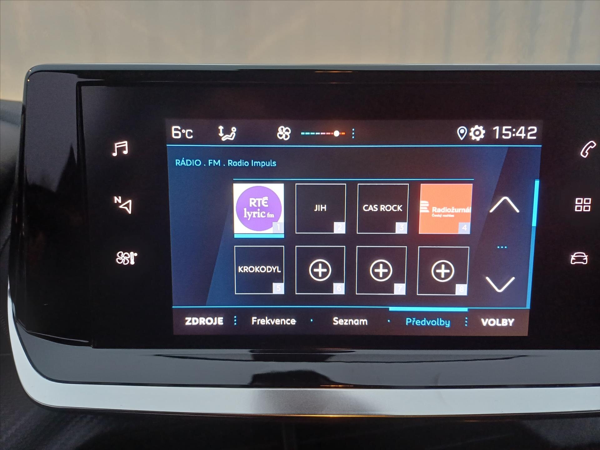 Peugeot 2008 Hatchback 1,5 l 81 kw