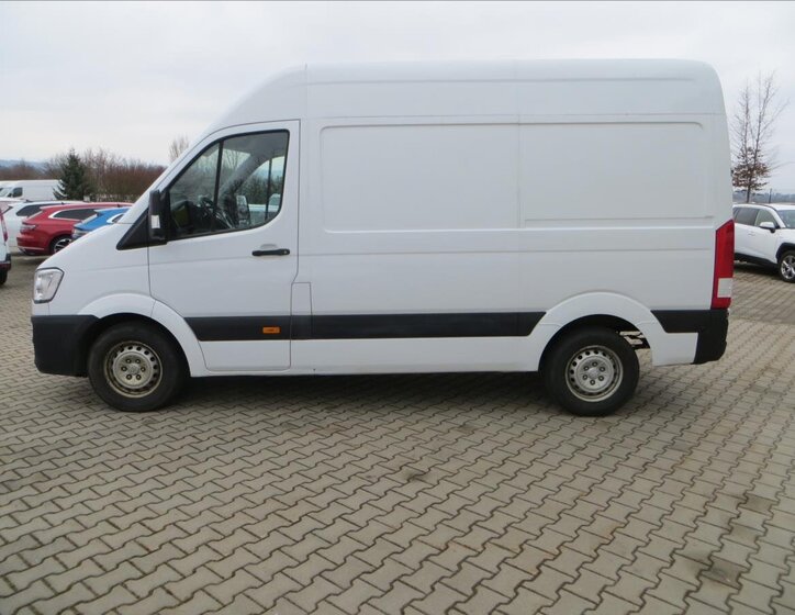 Hyundai H 350 Skříň 2,5 l 110 kw