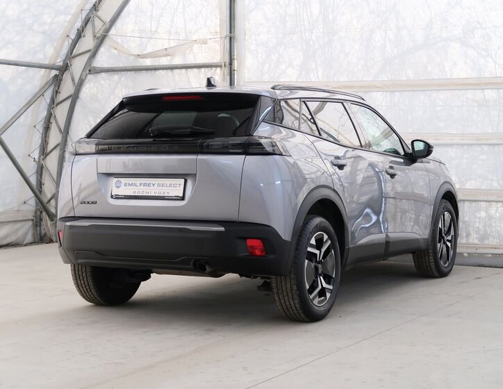 Peugeot 2008 SUV / Terénní 1,2 l 74 kw
