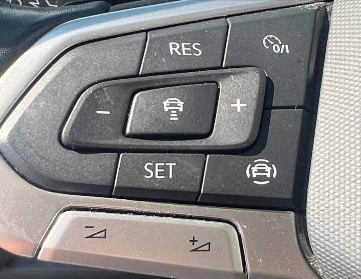 Volkswagen Tiguan SUV 1,4 l 110 kw