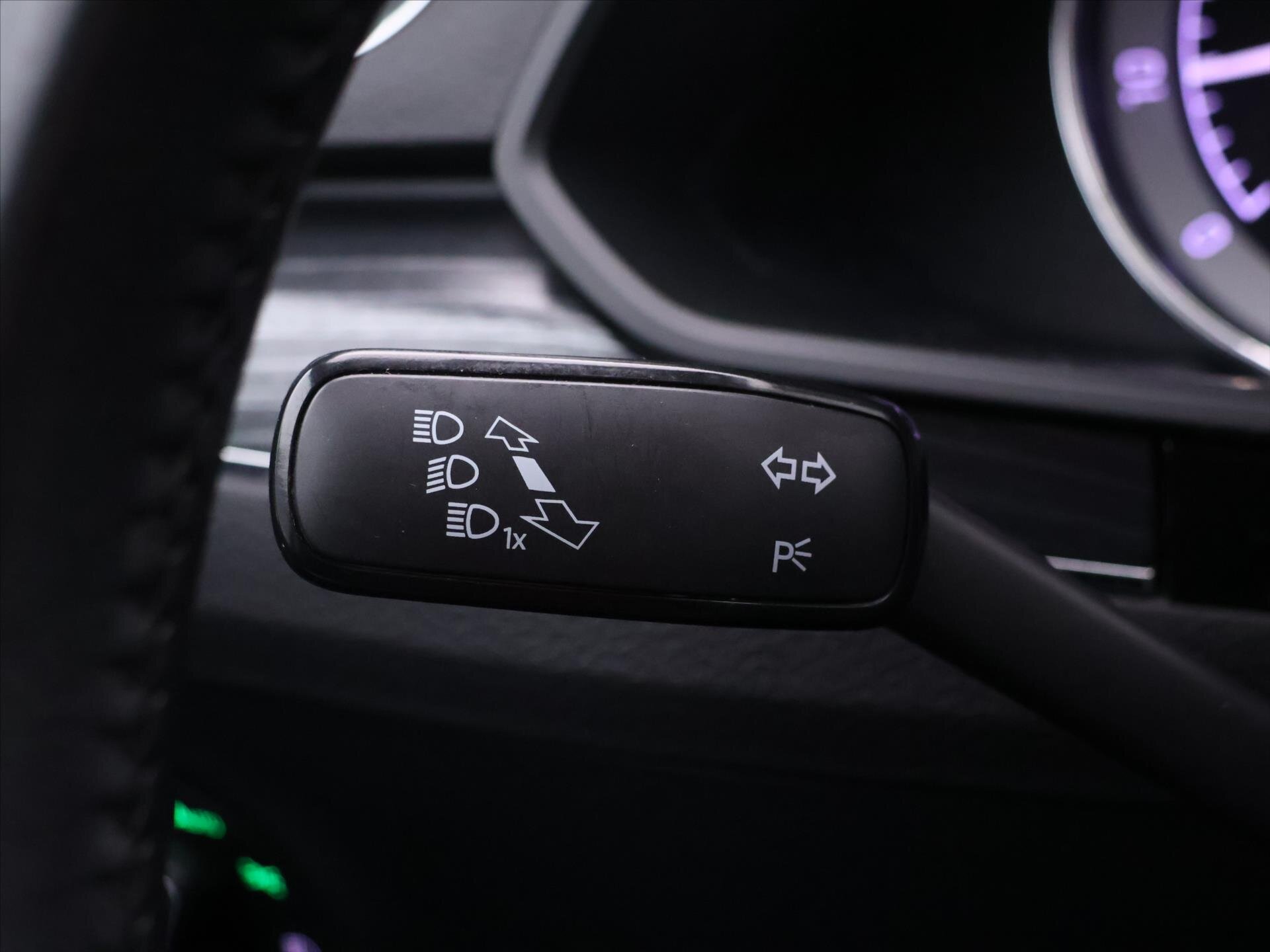 Škoda Superb Liftback 1,5 l 110 kw