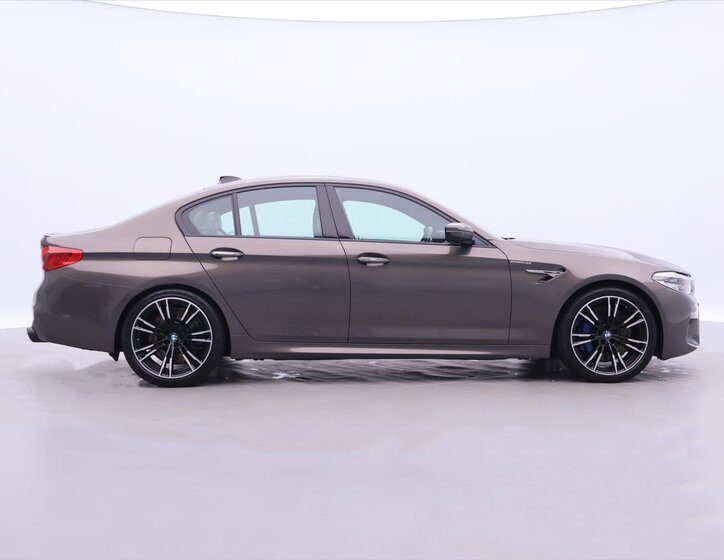 BMW M5 Sedan 4,4 l 441 kw