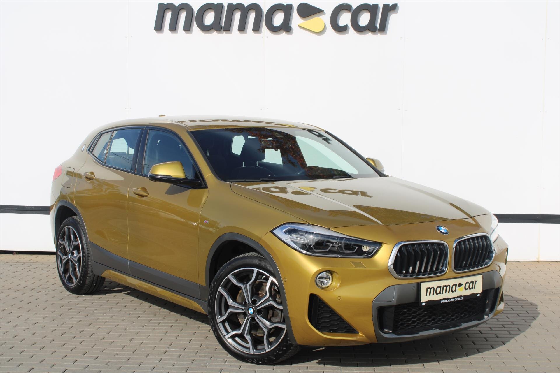 BMW X2 SUV / Terénní 2,0 l 140 kw