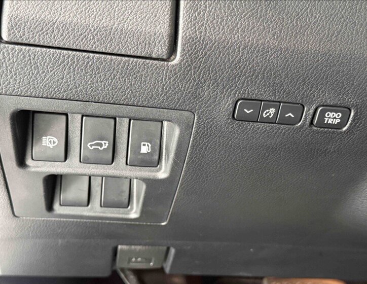 Lexus RX SUV 3,5 l 183 kw