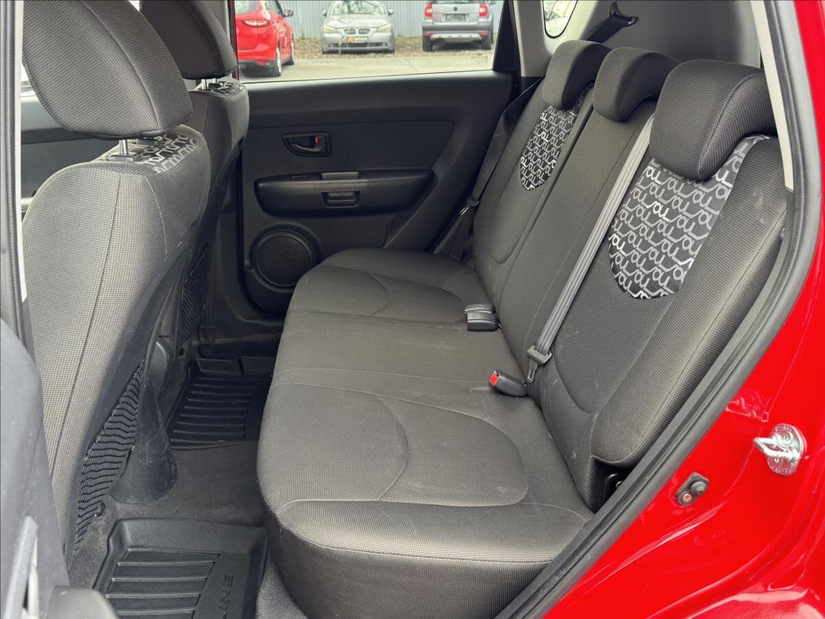 KIA Soul Hatchback 1,6 l 94 kw