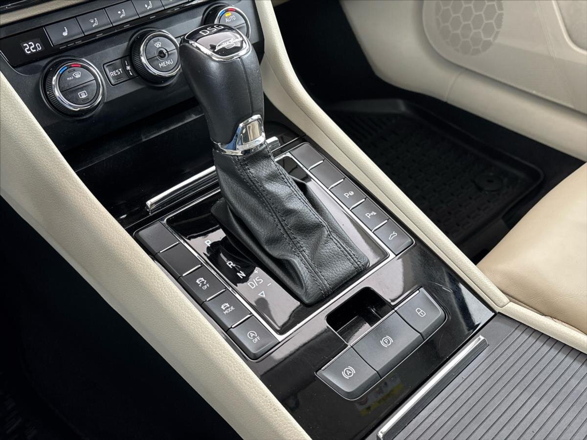 Škoda Superb Liftback 2,0 l 206 kw