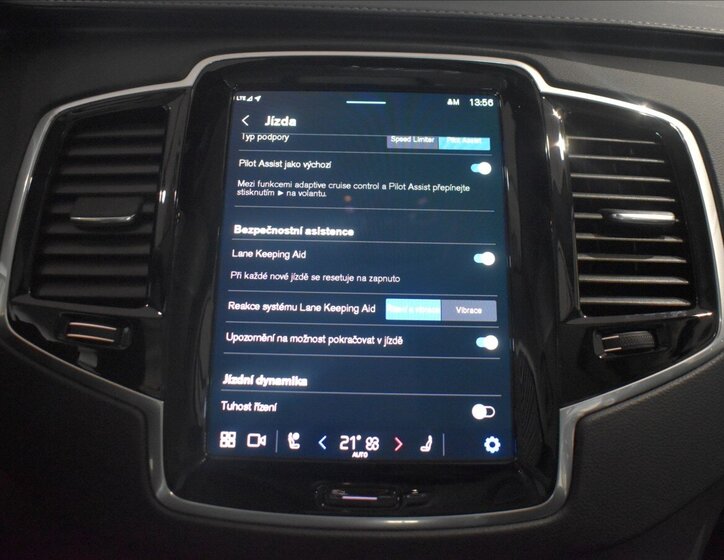 Volvo XC90 SUV 2,0 l 173 kw