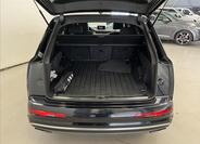 Audi SQ7 29