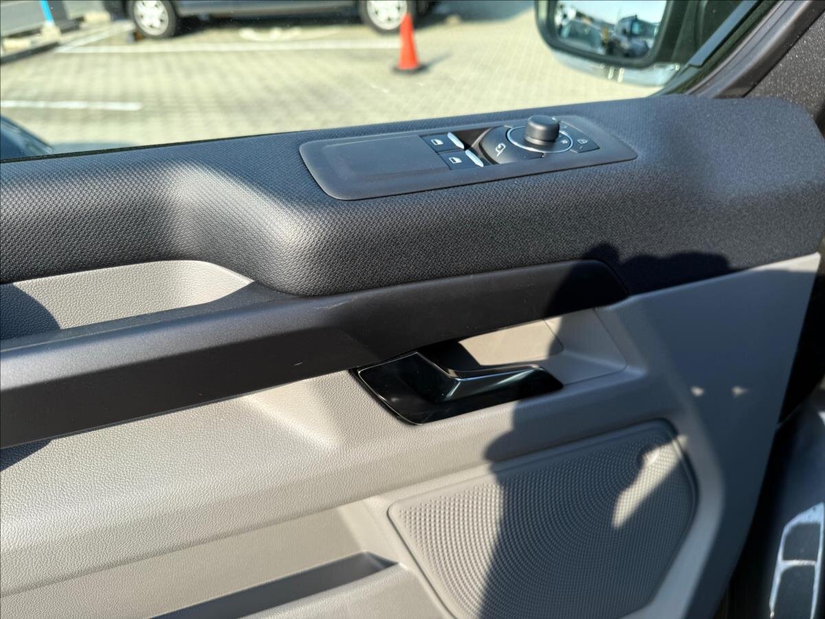 Ford Tourneo Custom Kombi 2,0 l 125 kw