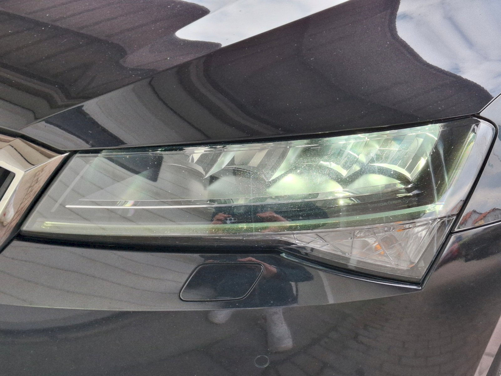 Škoda Superb Sedan / Limuzína 2,0 l 110 kw