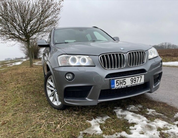 BMW X3 Kombi 3,0 l 190 kw