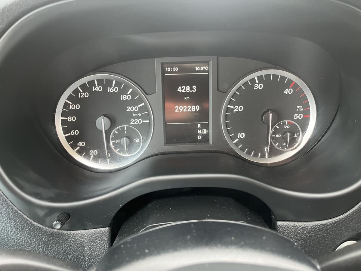 Mercedes-Benz Vito MPV 2,1 l 140 kw