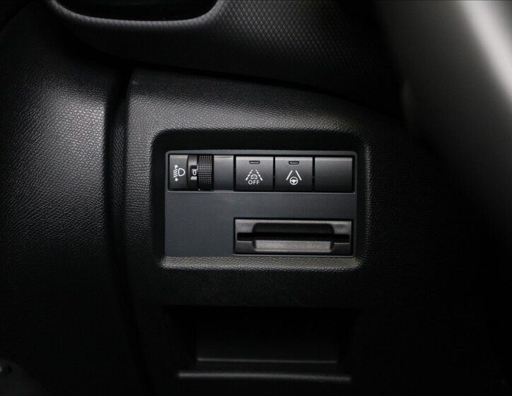 Citroën C5 Aircross SUV / Terénní 1,5 l 96 kw