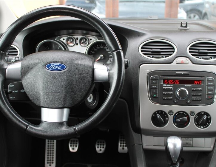 Ford Focus Kombi 1,6 l 74 kw