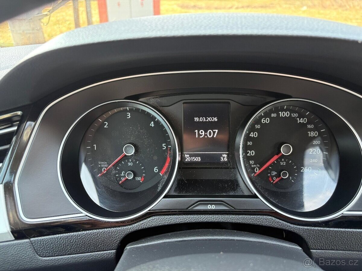 Volkswagen Passat Sedan / Limuzína 0,0 110 kw