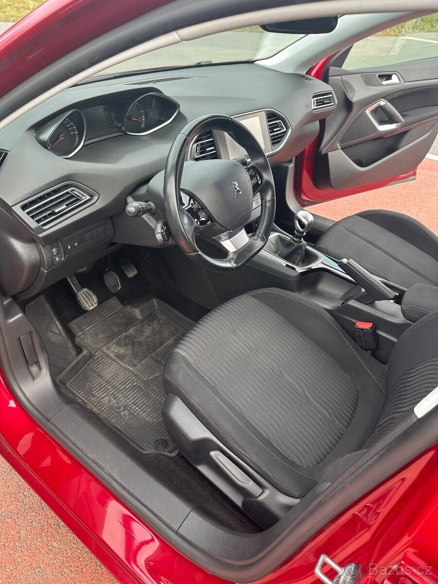 Peugeot 308 Kombi 0,0 88 kw