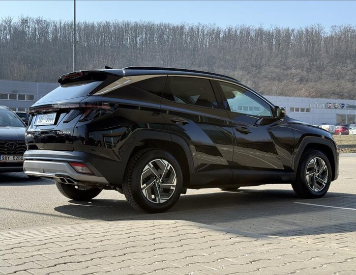 Hyundai Tucson SUV / Terénní 1,6 l 118 kw