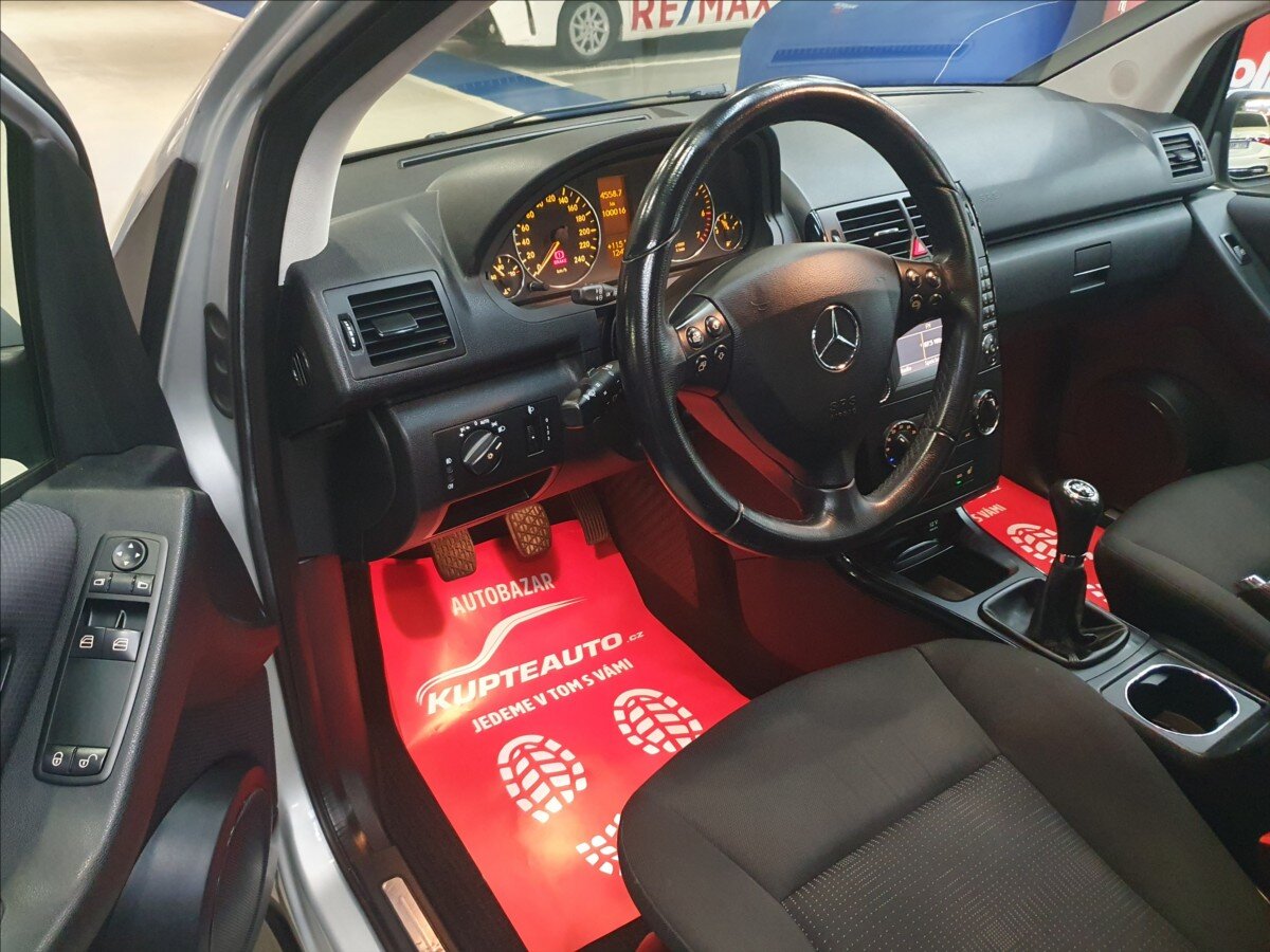 Mercedes-Benz Třídy A Hatchback 1,5 l 70 kw