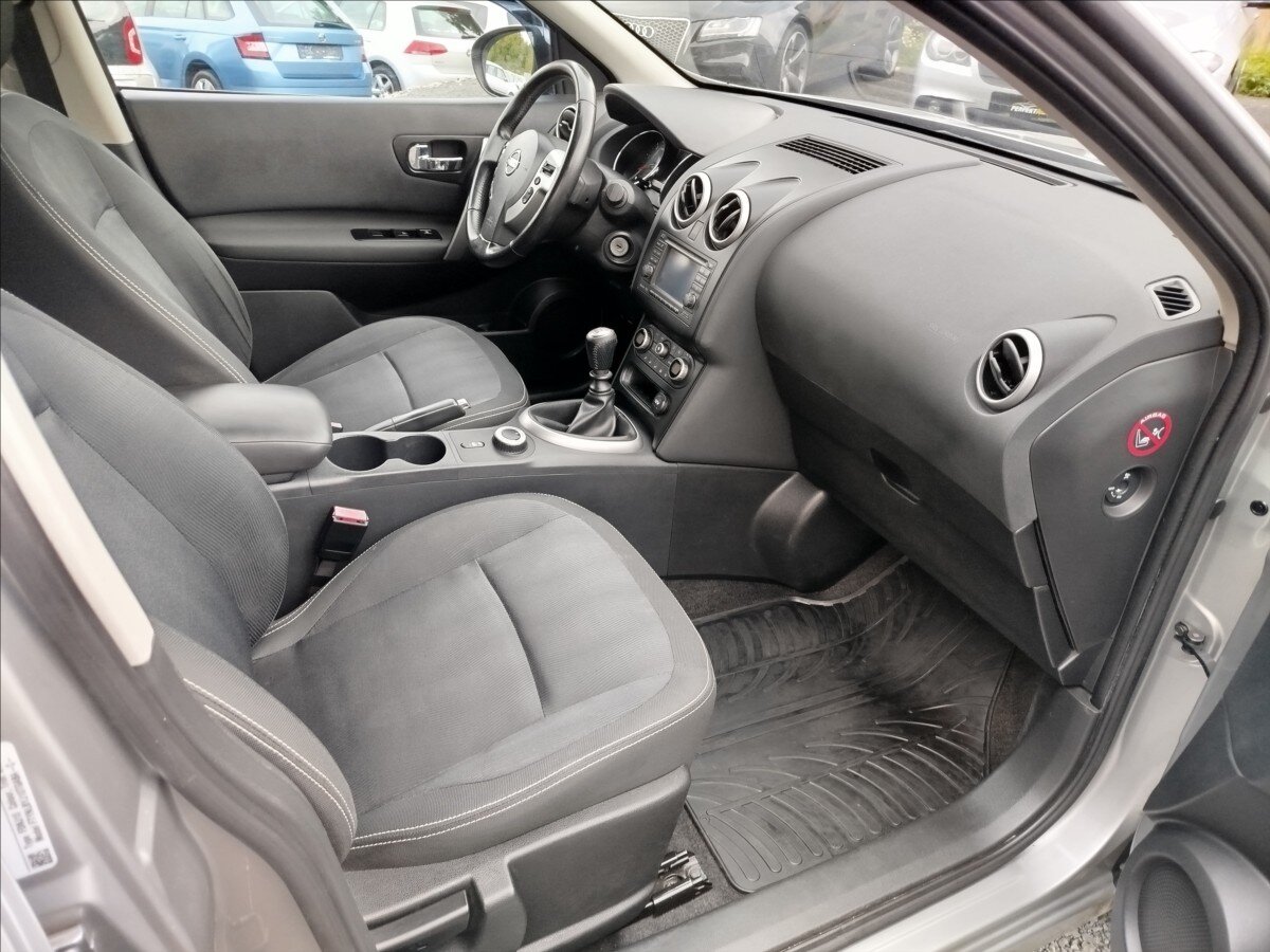 Nissan Qashqai SUV 2,0 l 110 kw