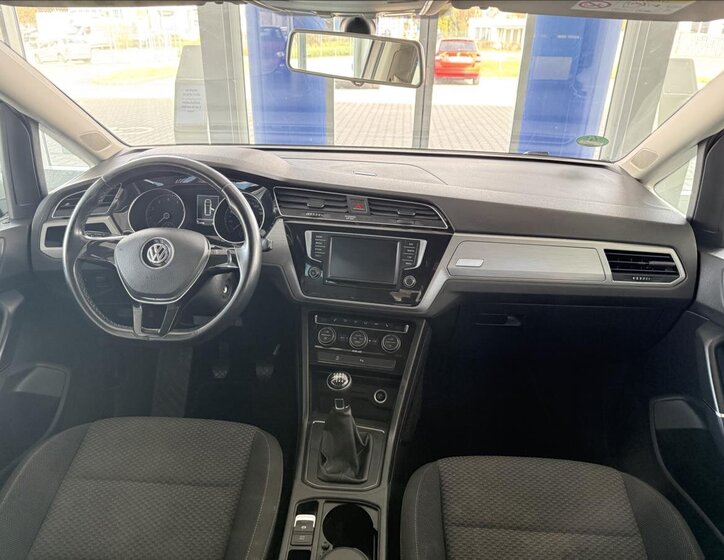 Volkswagen Touran Kombi 1,2 l 81 kw