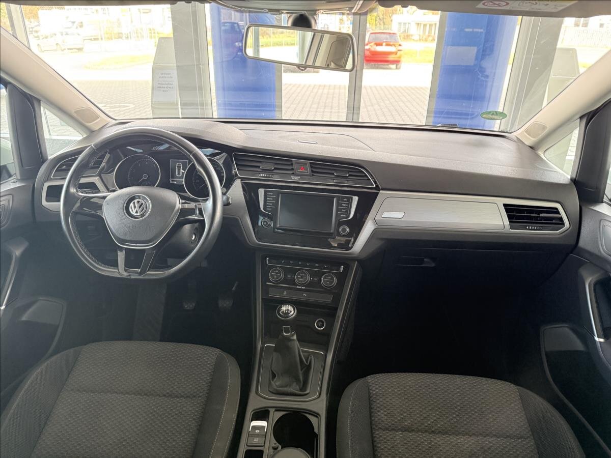 Volkswagen Touran Kombi 1,2 l 81 kw