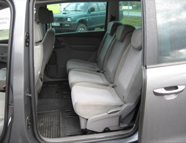 Seat Alhambra Kombi 2,0 l 103 kw