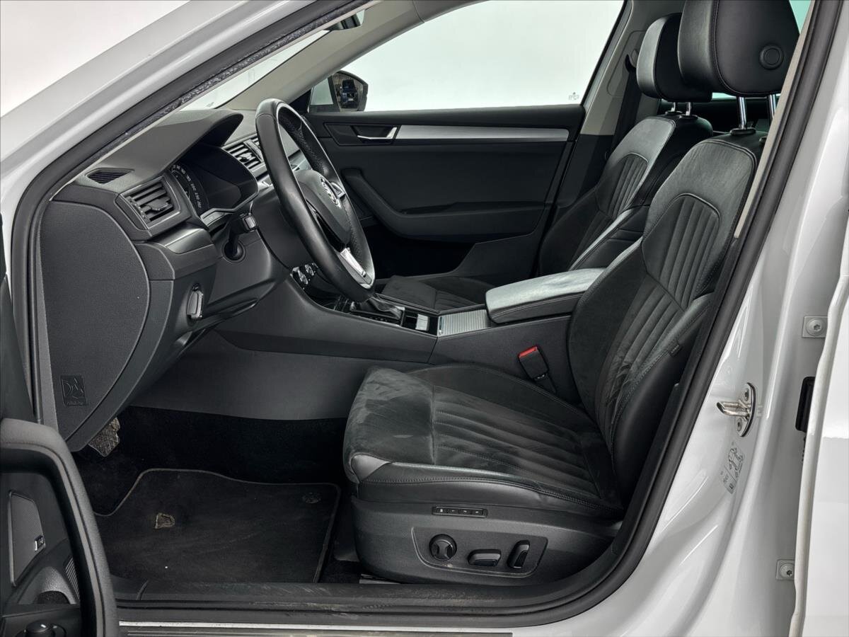 Škoda Superb Kombi 2,0 l 110 kw