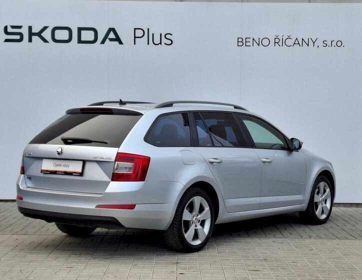 Škoda Octavia Kombi 2,0 l 110 kw