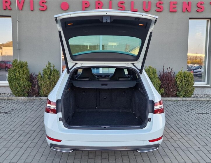 Škoda Superb Kombi 2,0 l 140 kw