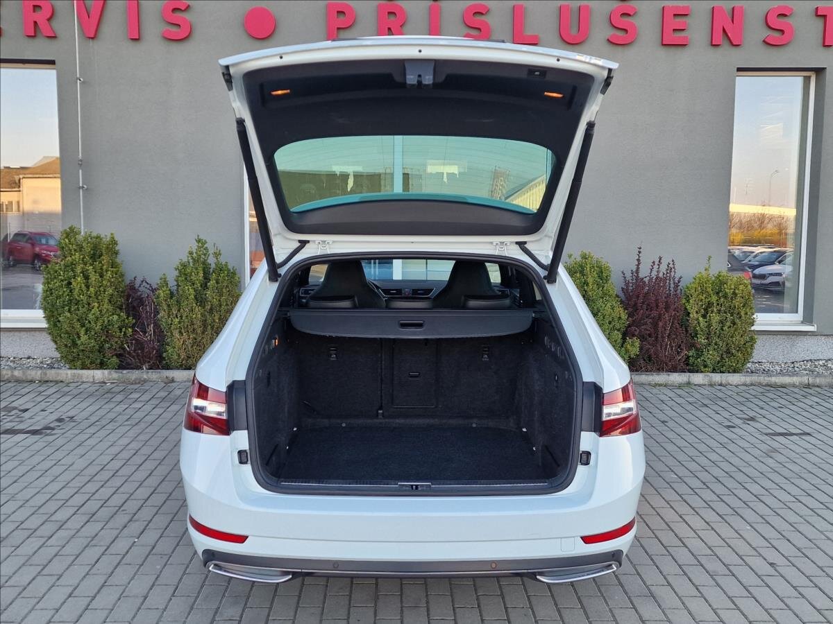 Škoda Superb Kombi 2,0 l 140 kw