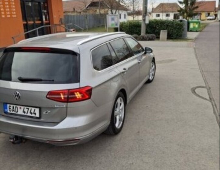 Volkswagen Passat Kombi 0,0 0