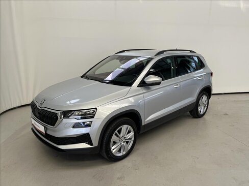 Škoda Karoq SUV / Terénní 1,5 l 110 kw