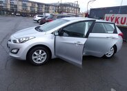Hyundai i30 Kombi 1,6 l 99 kw