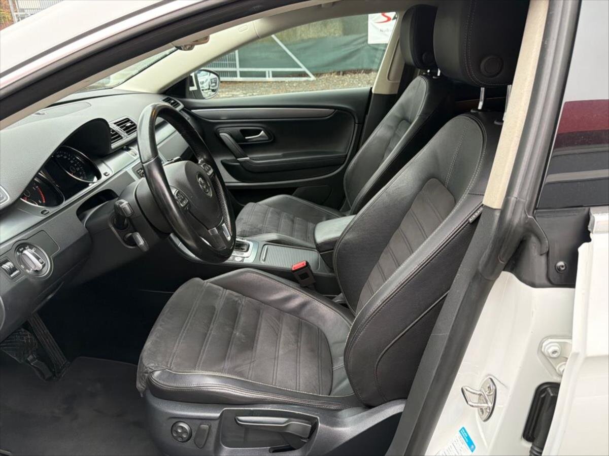 Volkswagen CC Sedan / Limuzína 2,0 l 130 kw
