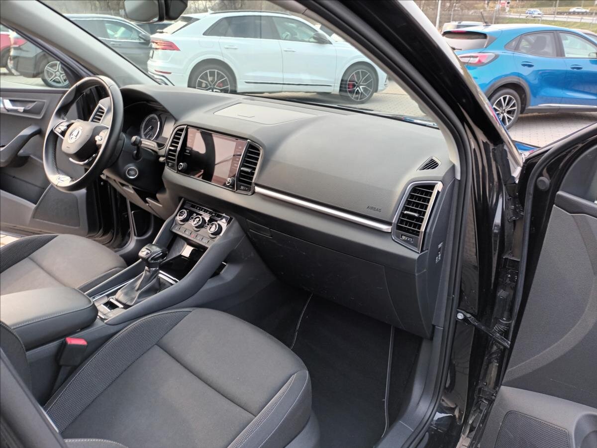 Škoda Karoq SUV / Terénní 1,5 l 110 kw