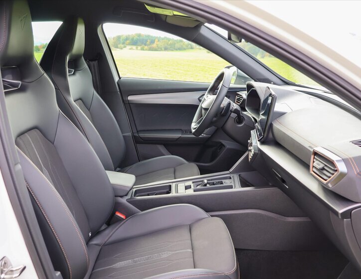 Cupra Formentor SUV / Terénní 2,0 l 228 kw