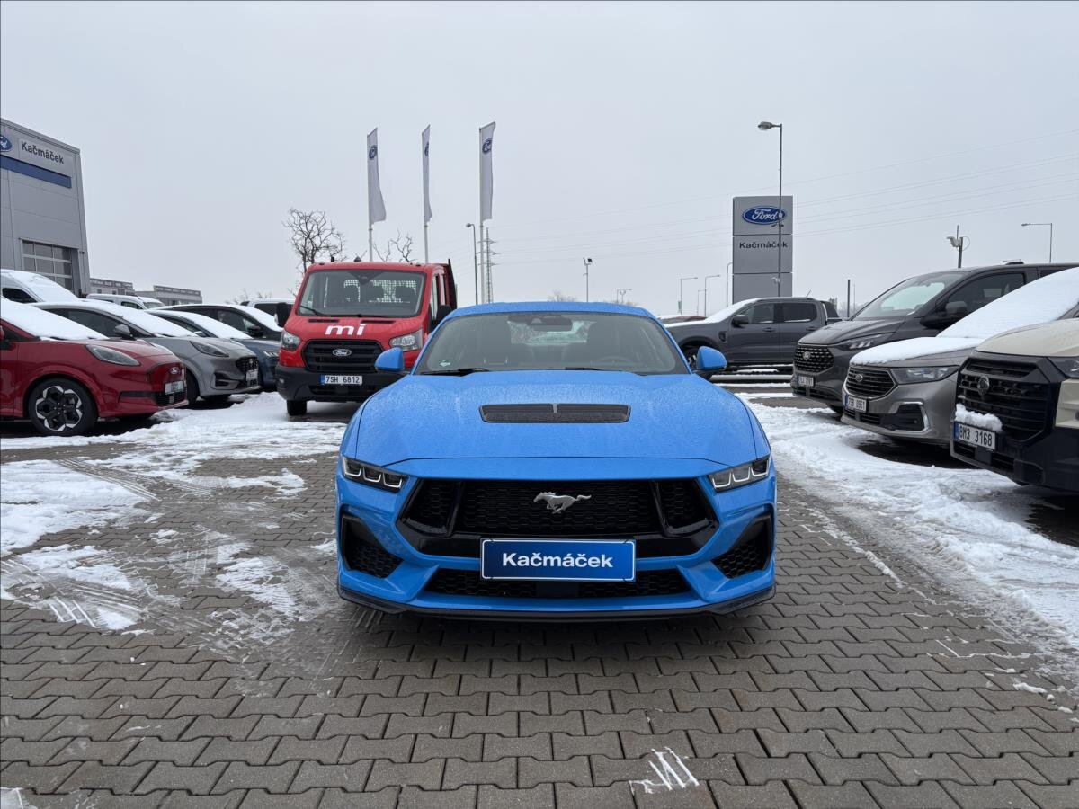 Ford Mustang Kupé 5,0 l 328 kw