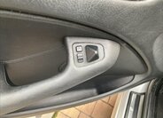 BMW Řada 3 Sedan / Limuzína 2,5 l 141 kw