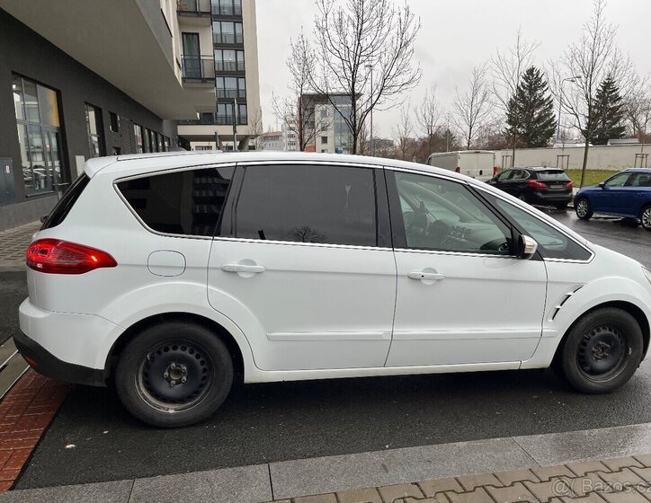 Ford S-MAX MPV 2,0 l 120 kw