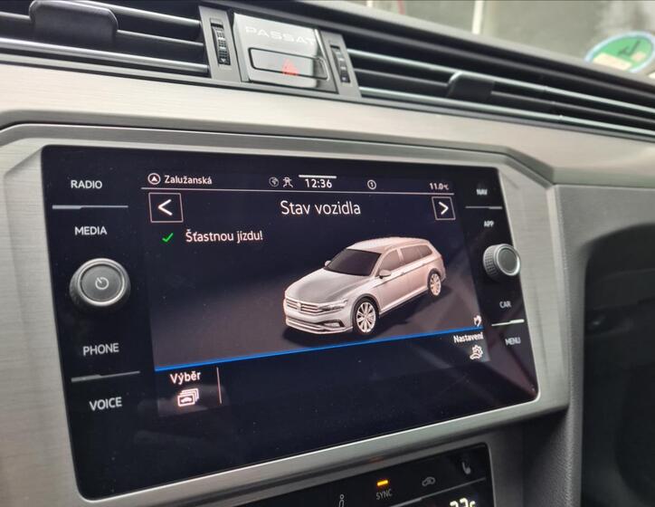 Volkswagen Passat 24