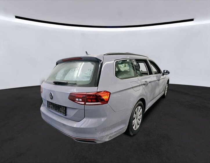 Volkswagen Passat Kombi 2,0 l 110 kw