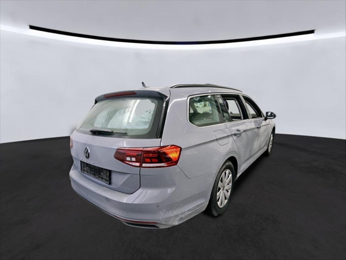 Volkswagen Passat Kombi 2,0 l 110 kw