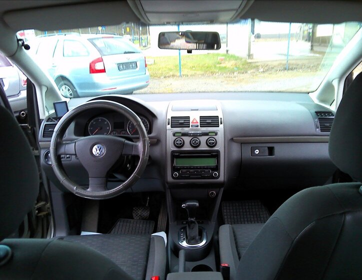 Volkswagen Touran Kombi 2,0 l 103 kw
