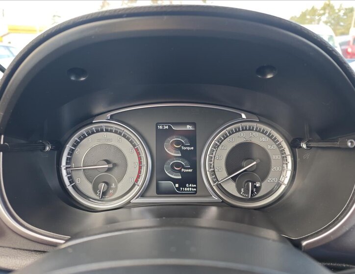 Suzuki Vitara SUV / Terénní 998,0 82 kw