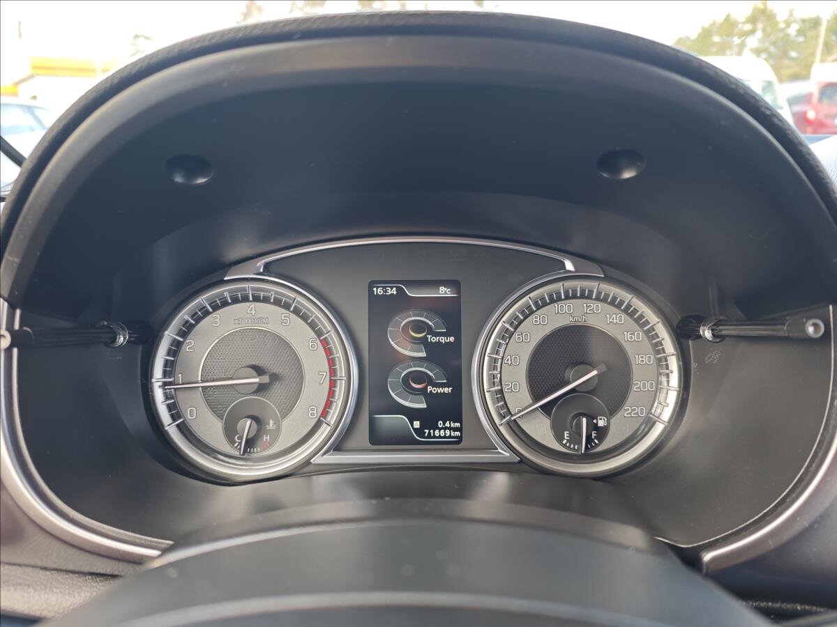Suzuki Vitara SUV / Terénní 998,0 82 kw