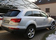 Audi Q7 Kombi 3,0 l 176 kw